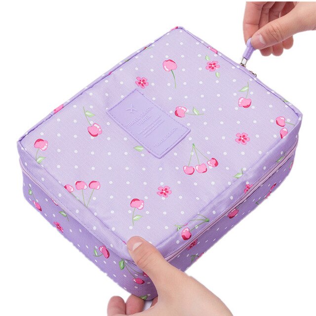 fashion Travel Nylon beauty makeup bags water-proof cosmetics bags bathroom organizer of Women portable bath hook washing up bag