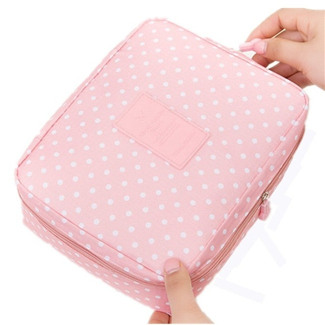 fashion Travel Nylon beauty makeup bags water-proof cosmetics bags bathroom organizer of Women portable bath hook washing up bag